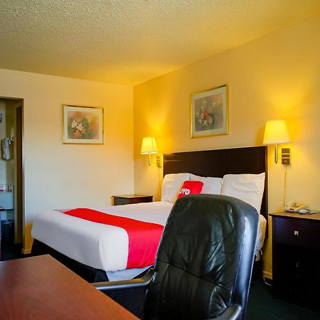 Duncan Inn By Oyo, Ok - Hwy 81 Near Chisholm Casino מראה חיצוני תמונה