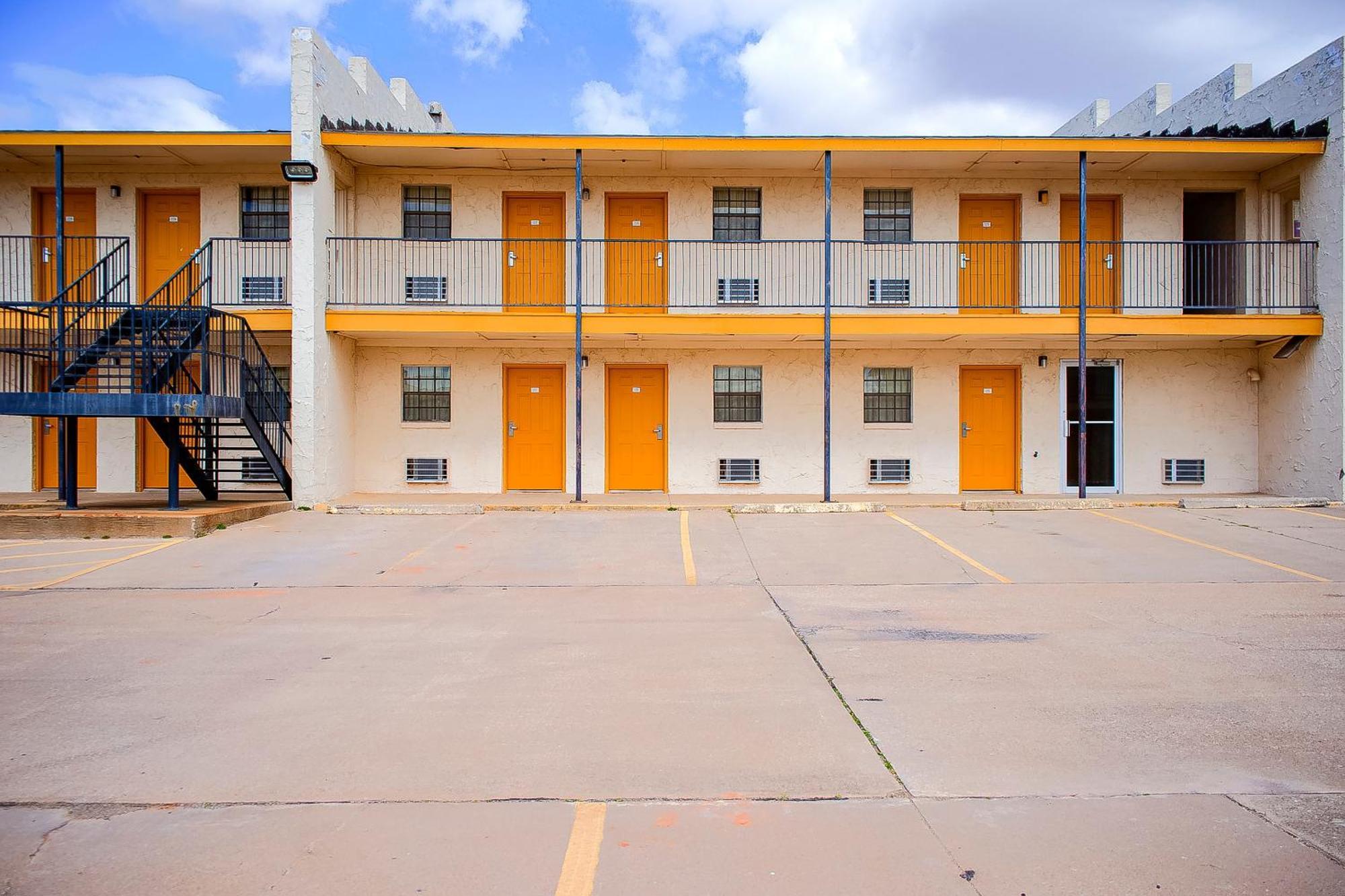 Duncan Inn By Oyo, Ok - Hwy 81 Near Chisholm Casino מראה חיצוני תמונה