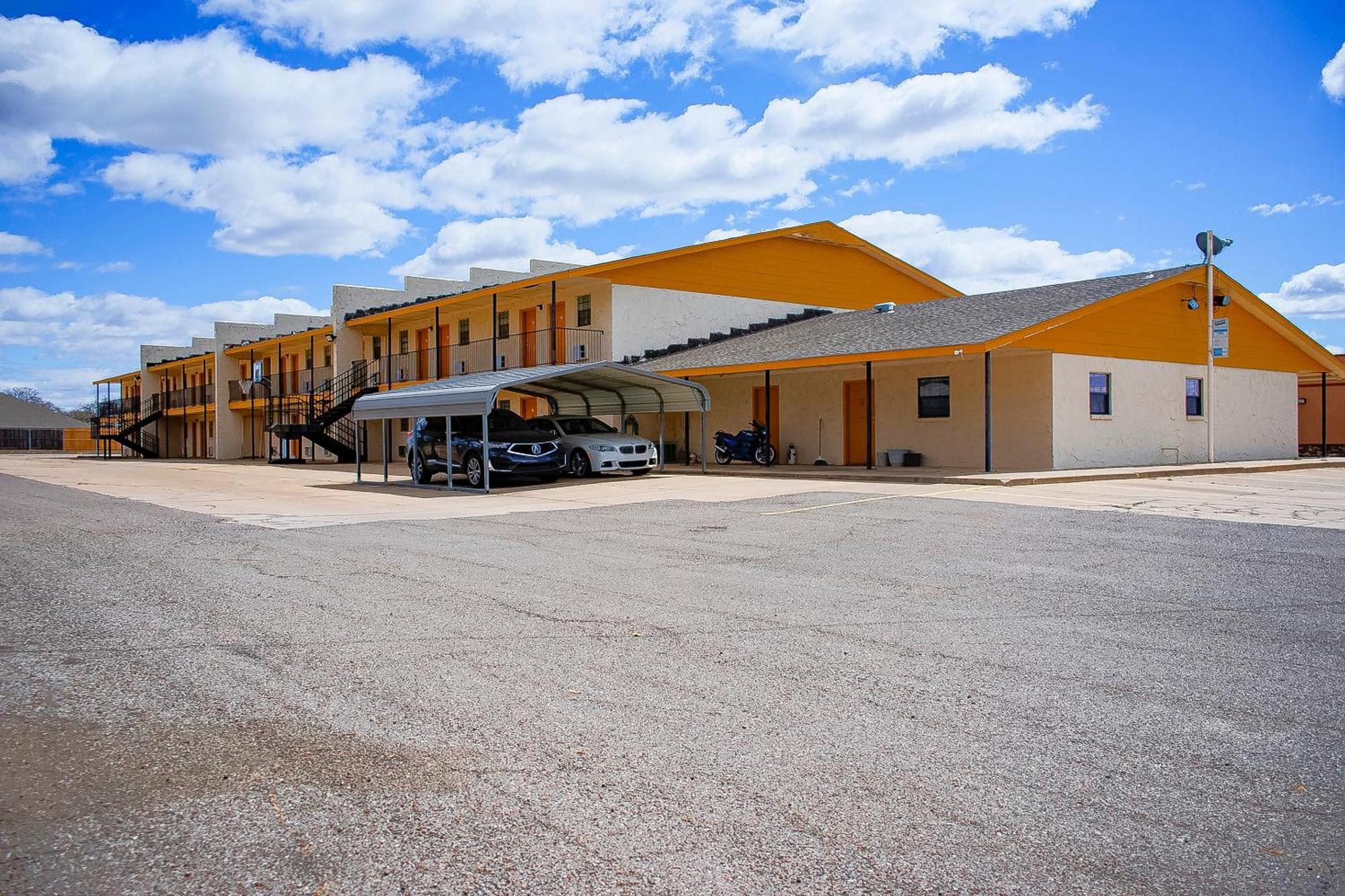 Duncan Inn By Oyo, Ok - Hwy 81 Near Chisholm Casino מראה חיצוני תמונה